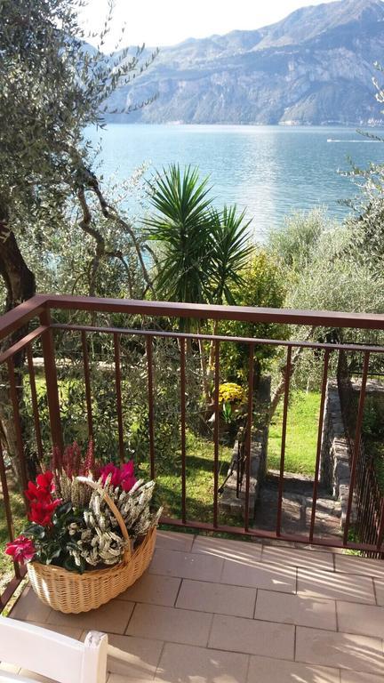 La Virgola Apartments Brenzone Extérieur photo